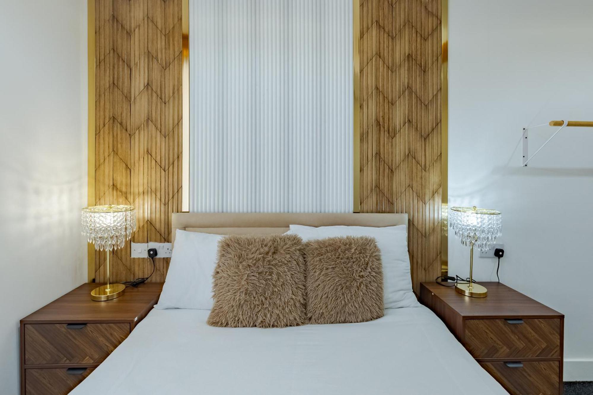 Stay Hub City Centre - Self Check-In Бирмингем Экстерьер фото