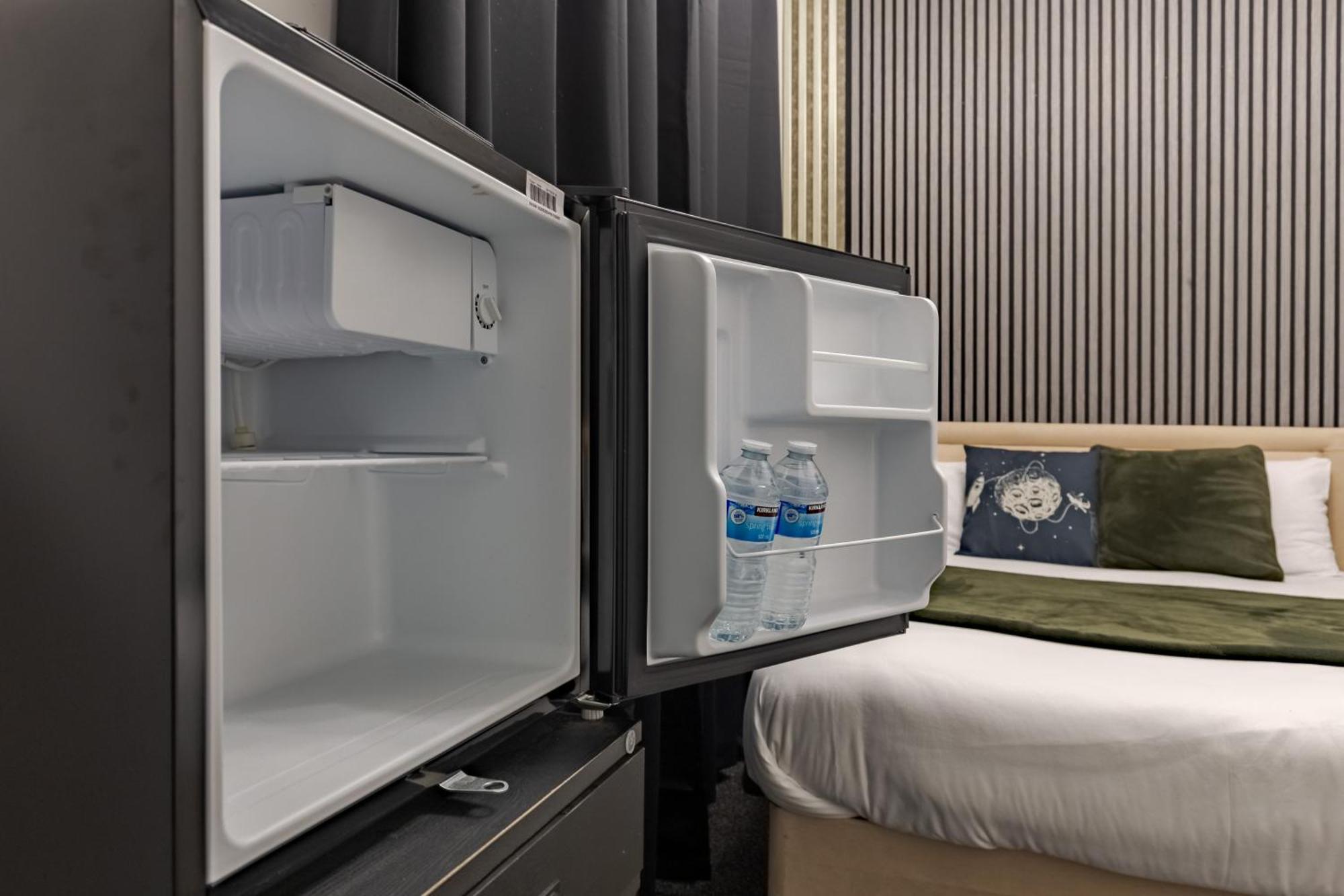 Stay Hub City Centre - Self Check-In Бирмингем Экстерьер фото